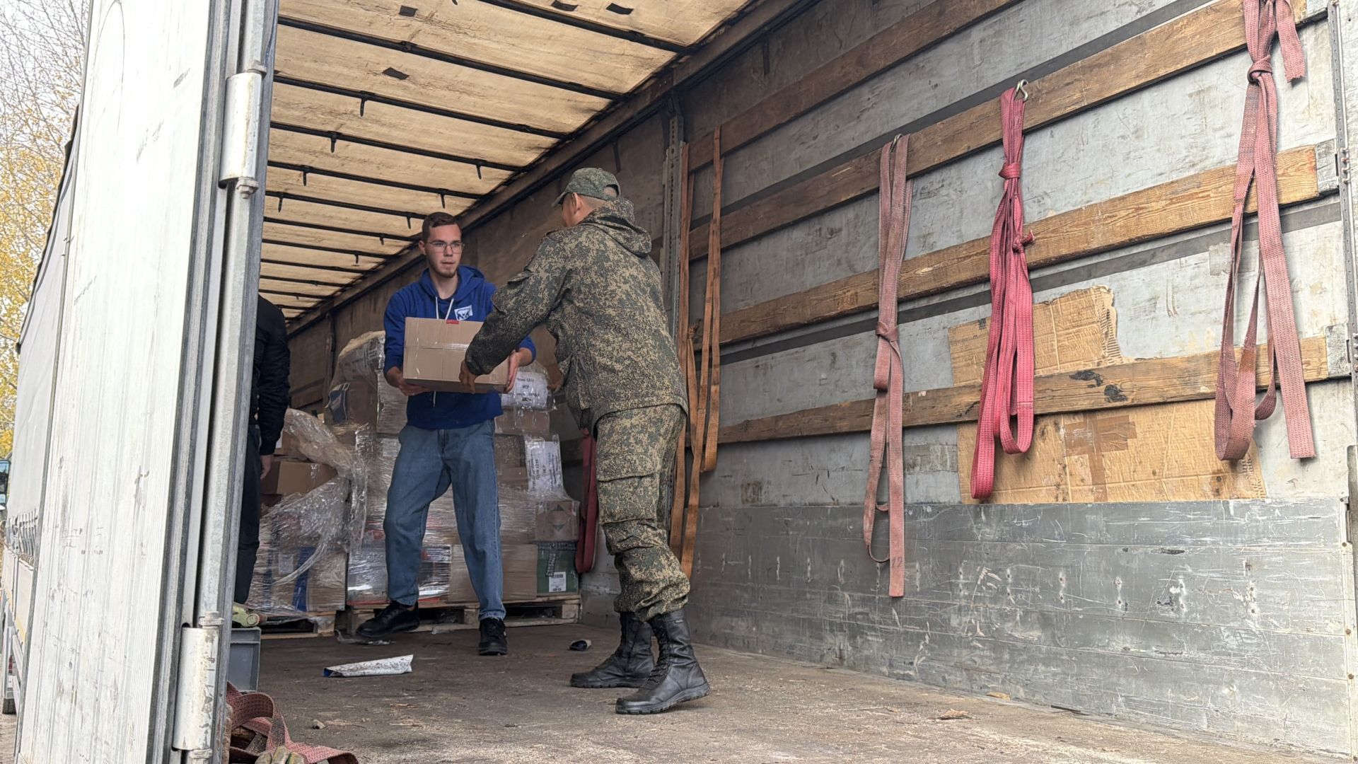 Молодогвардейцы Татарстана доставили 5 тонн гуманитарной помощи в зону СВО и в Рубежное