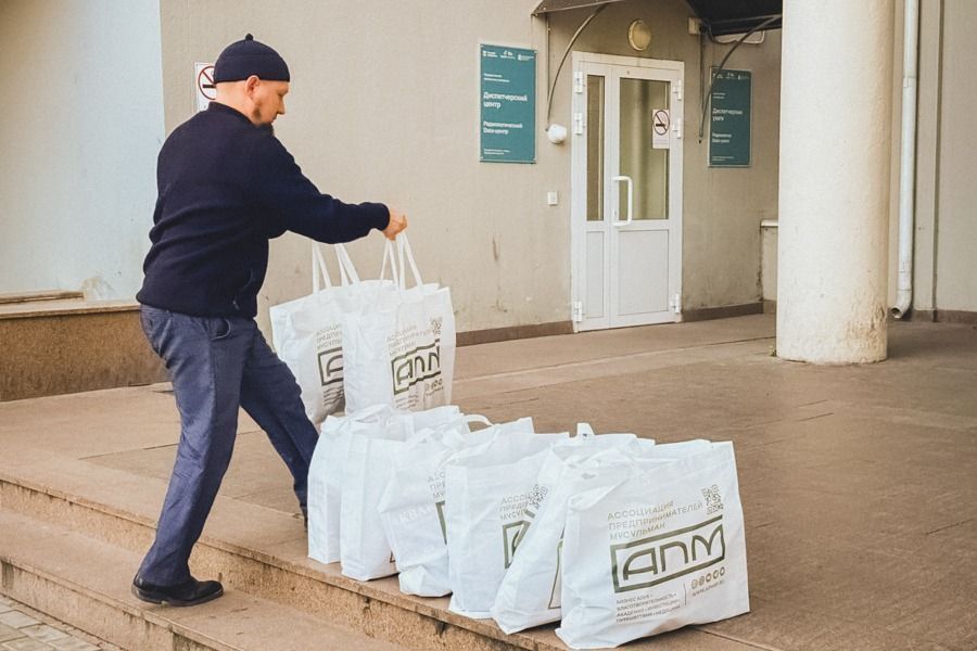 Представители Ассоциации предпринимателей-мусульман посетили бойцов СВО в госпитале при РКБ