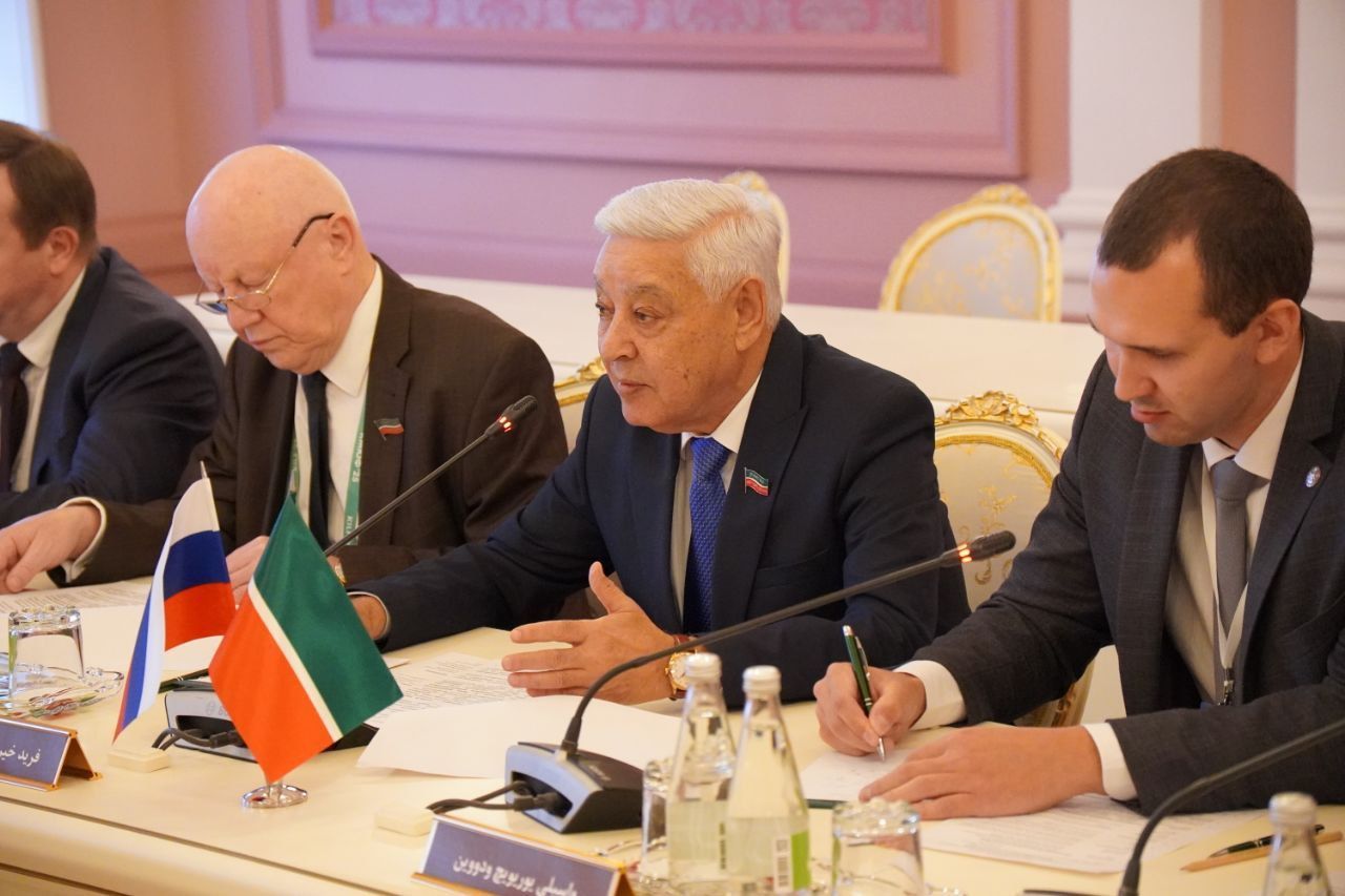 Мухаметшин с членами делегации Ирана обсудил межпарламентское сотрудничество