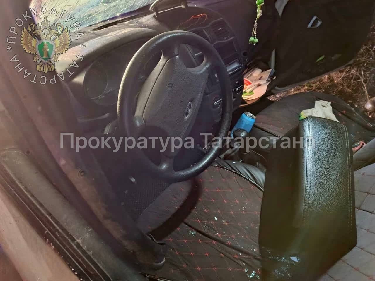 Школьник на «Ладе» врезался в столб в Татарстане — погиб 14-летний пассажир