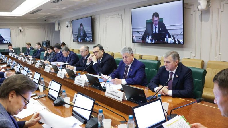 В Совфеде обсудили инициативу Татарстана по контролю численности диких хищников