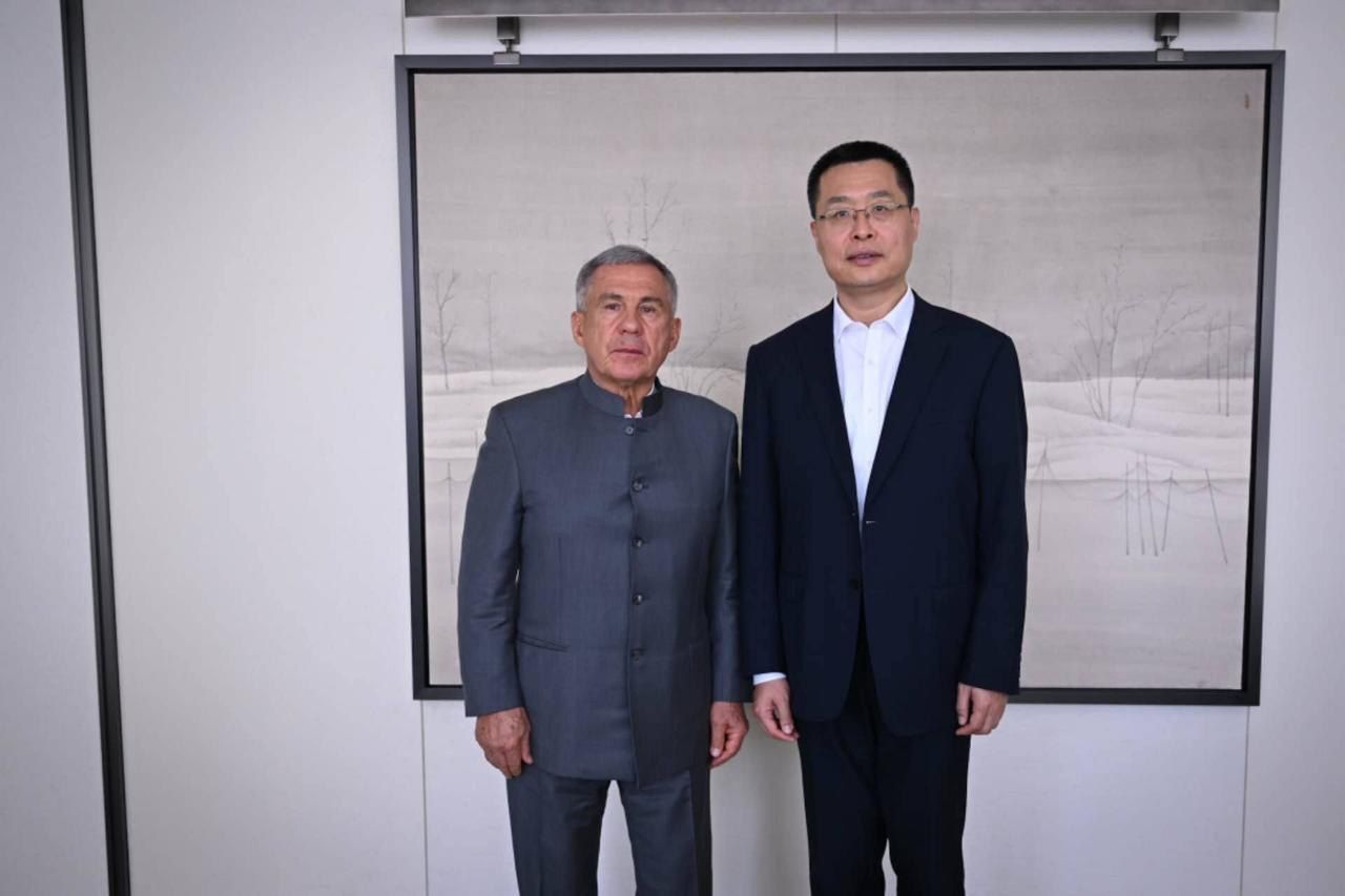 Минниханов встретился с вице-губернатором китайской провинции Чжэцзян Лу Шанем