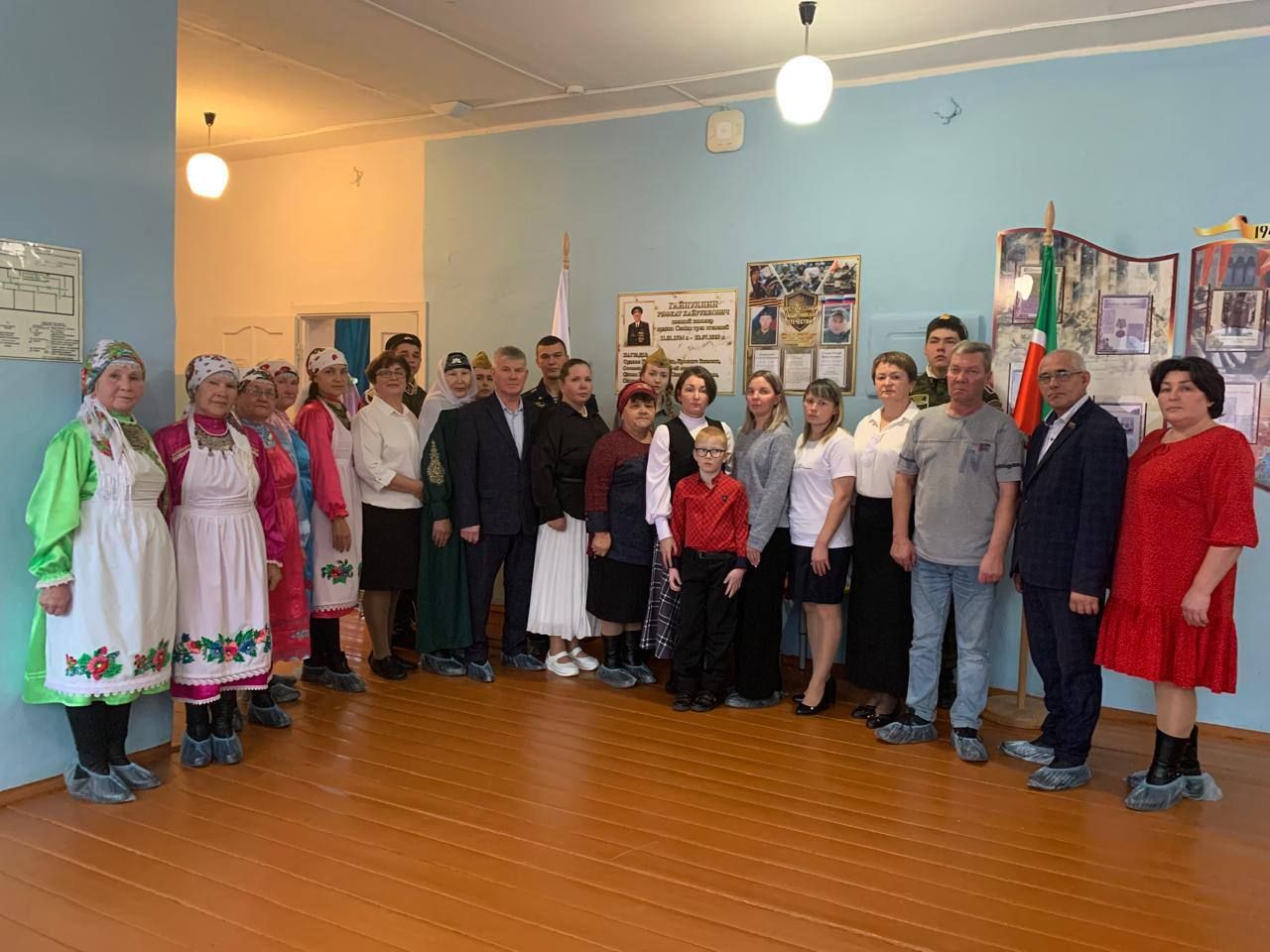 Стена памяти в честь героев СВО открылась в школе Агрызского района