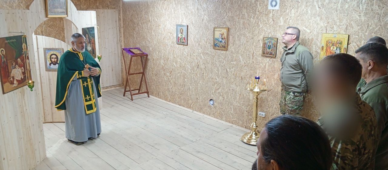 В зоне СВО освятили полевой храм, материалы для которого доставили из Лаишевского района
