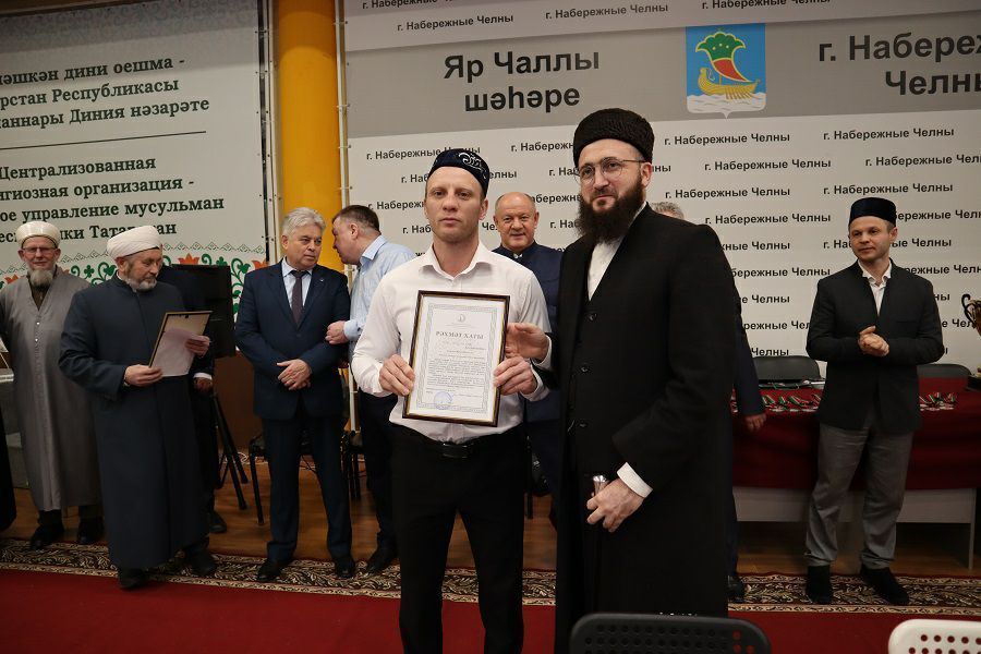 Житель Нижнекамска завоевал путевку в хадж на турнире по корэш и армрестлингу