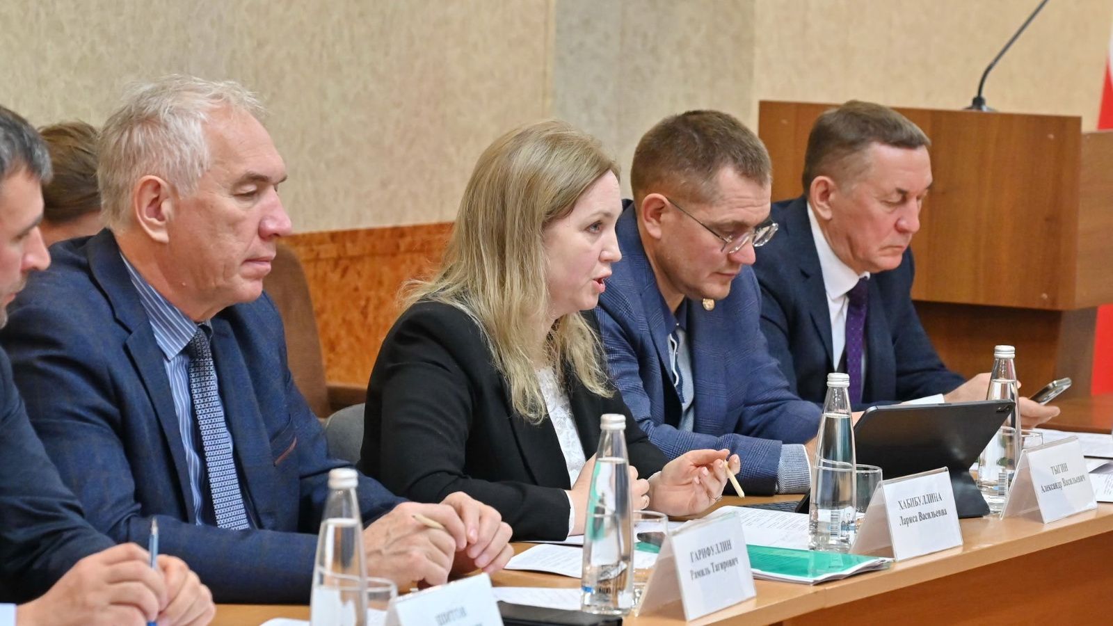 Участник проекта «Батырлар» принял участие в заседании в Лаишево о модернизации ЖКХ