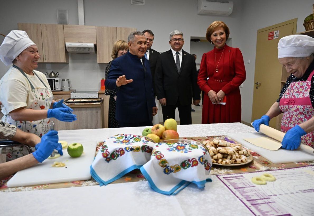 Рустам Минниханов посетил новый «Дом Заботы» в Зеленодольске - видео