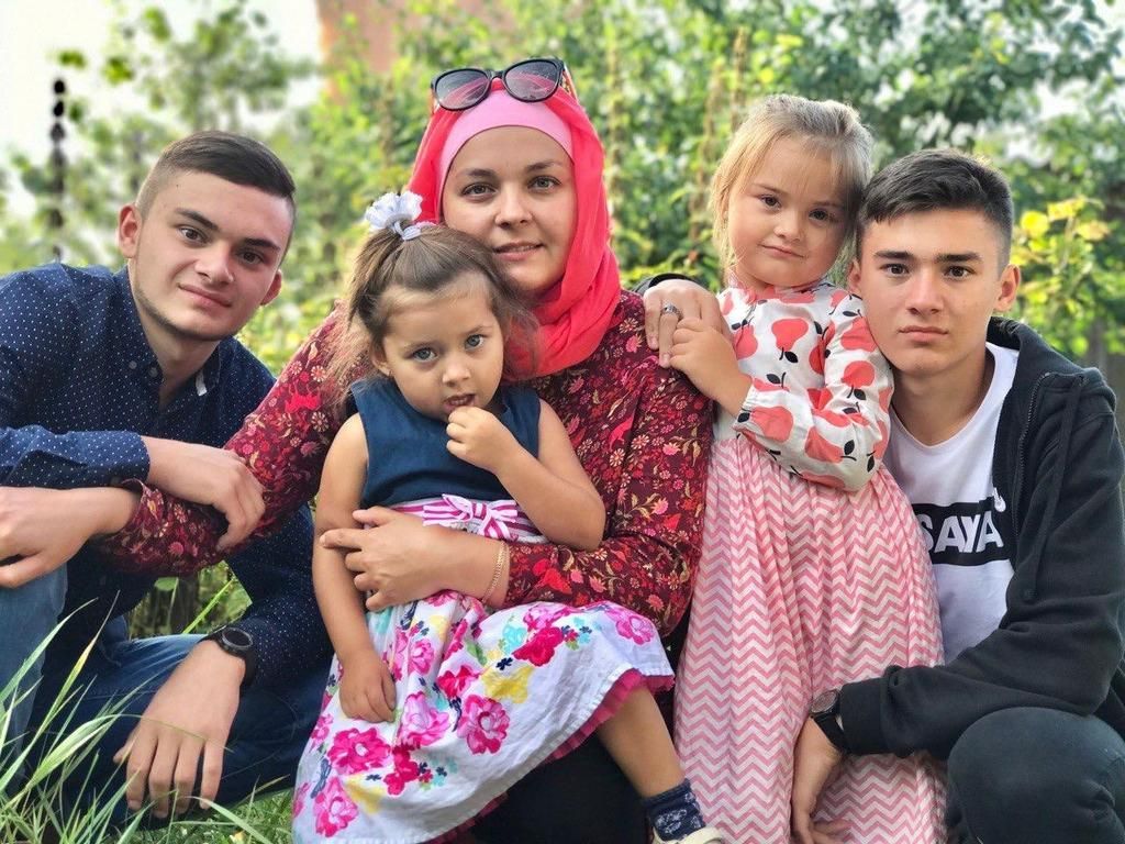 Нужны не деньги, а признание: мать пятерых детей в Казани не может доказать чиновникам право на медаль