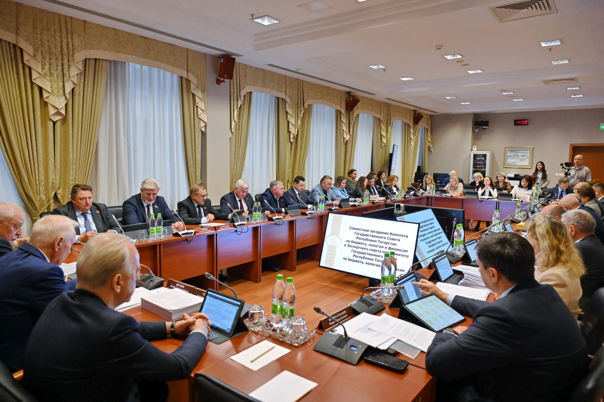 Комитет Госсовета по финансам одобрил 326 поправок к законопроекту о бюджете Татарстана