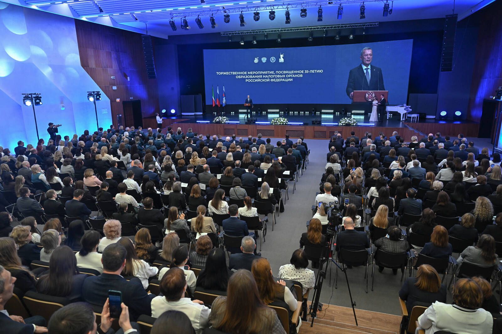 Минниханов: Татарстан по объему налоговых доходов занимает первое место в ПФО