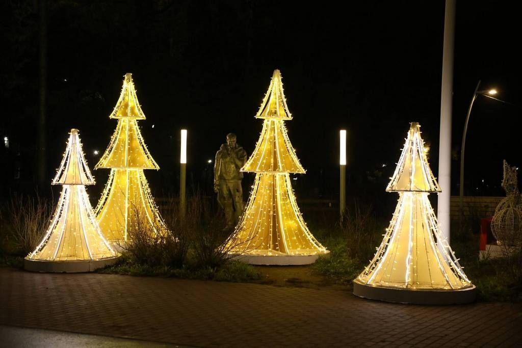 Встречаемся у елки: города Татарстана украшают к Новому году