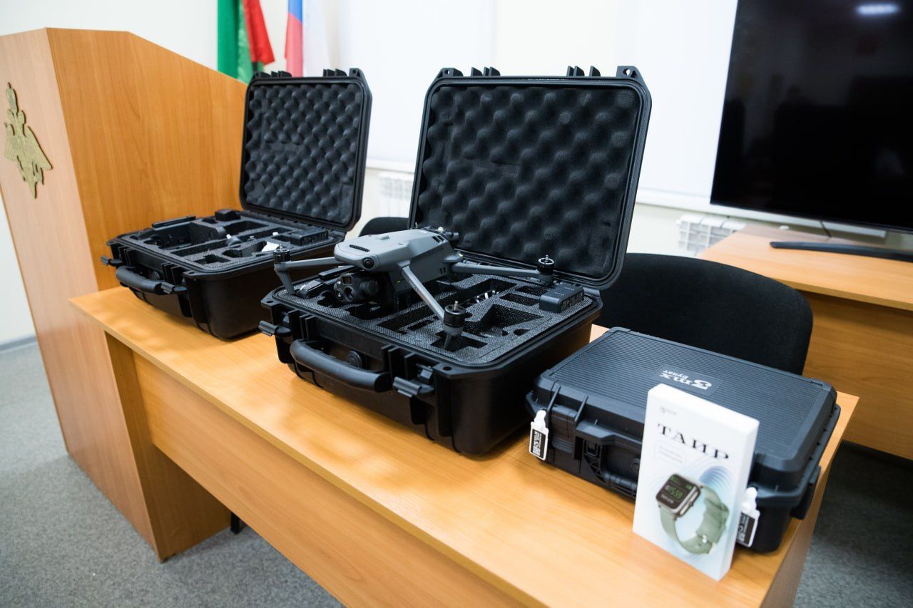 От бензопил до лекарств: из Казани отправили 22 тонны гумпомощи для полка в зоне СВО