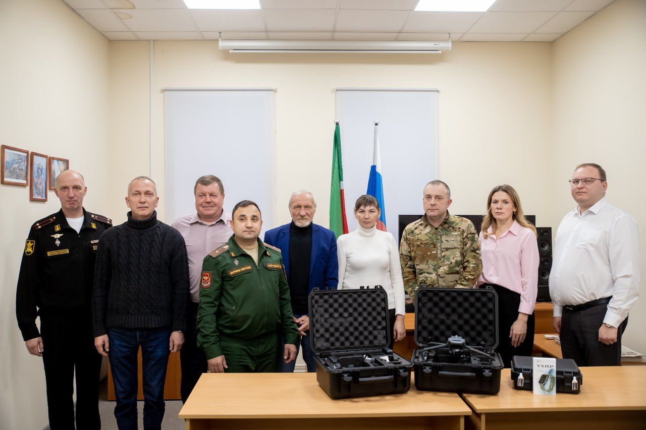 От бензопил до лекарств: из Казани отправили 22 тонны гумпомощи для полка в зоне СВО