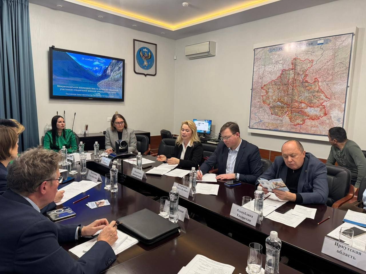 Представители Татарстана и Алтая обменялись опытом в поддержке бойцов СВО