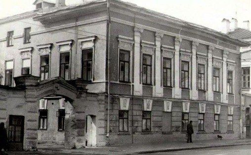 В центре Казани отреставрируют Дом купца Щетинкина XIX века