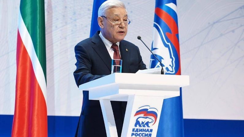 Мухаметшин поздравил единоросов с 24-летием со дня основания «Единой России»