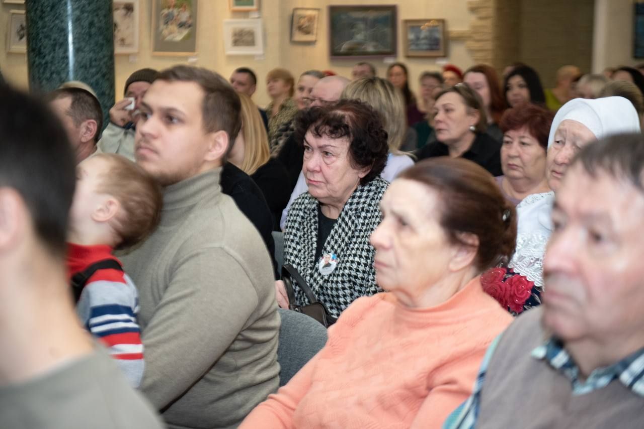 «Боль души моей»: более 60 человек почтили память героев СВО в Нижнекамске