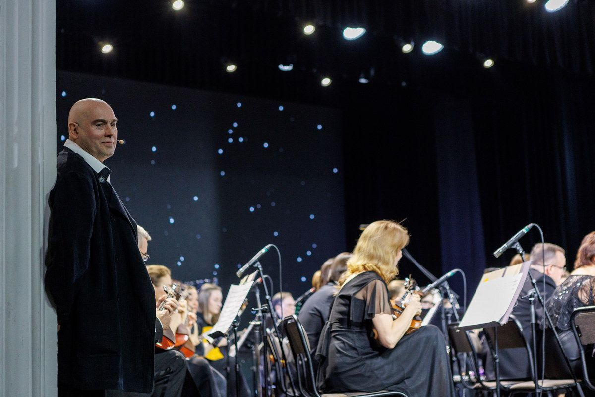 «Умирать не страшно»: Виктор Сухоруков дал единственный спектакль в Казани