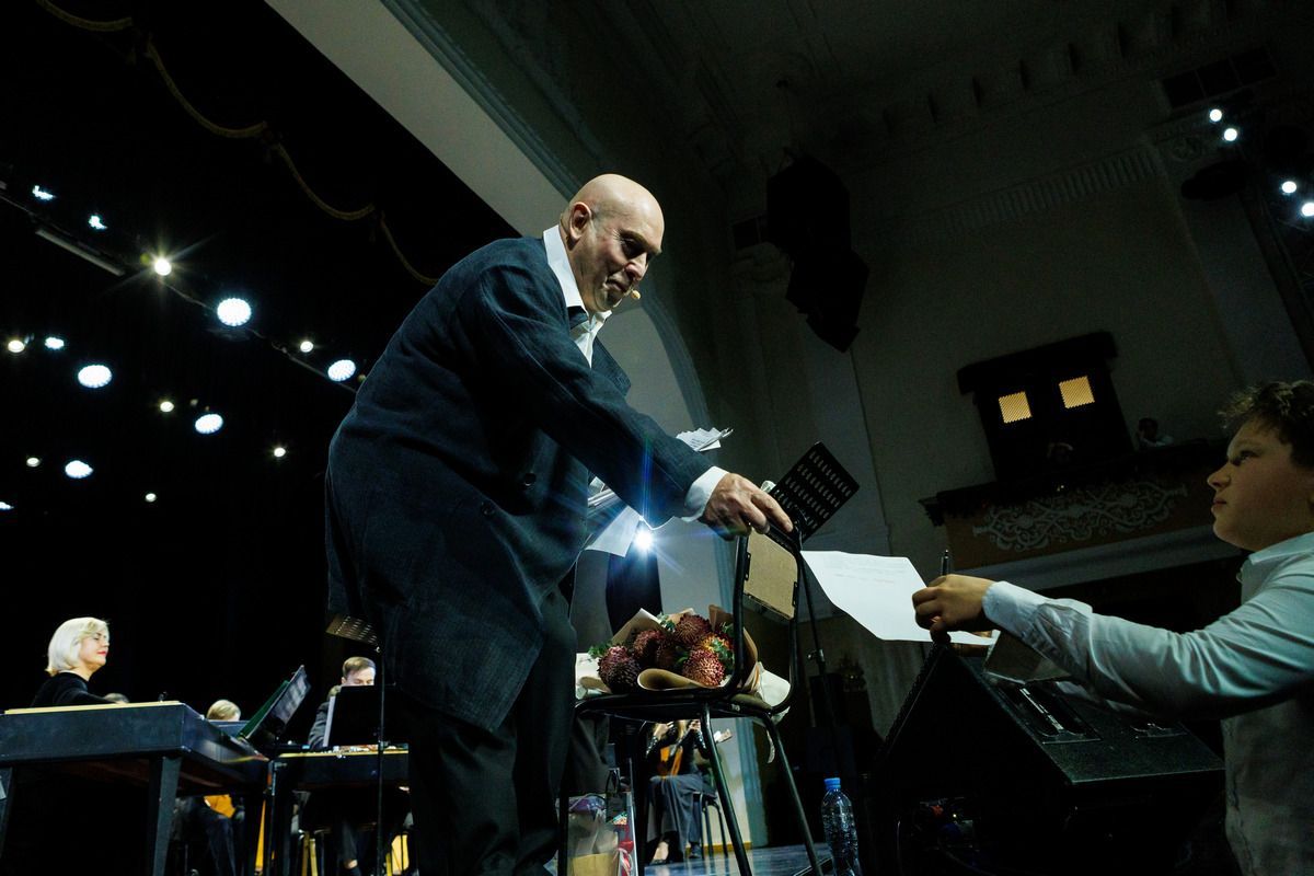 «Умирать не страшно»: Виктор Сухоруков дал единственный спектакль в Казани