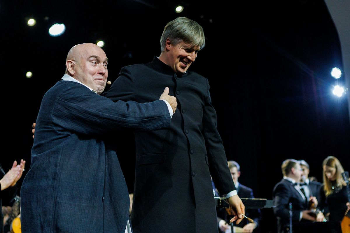 «Умирать не страшно»: Виктор Сухоруков дал единственный спектакль в Казани