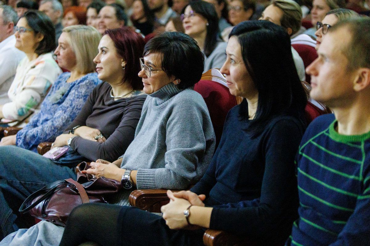 «Умирать не страшно»: Виктор Сухоруков дал единственный спектакль в Казани