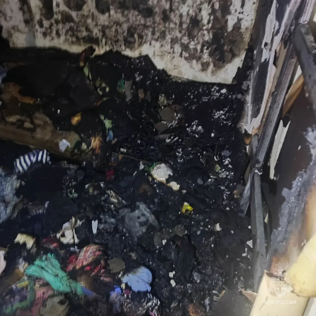 Мужчина и женщина погибли при пожаре в Юдино в Казани