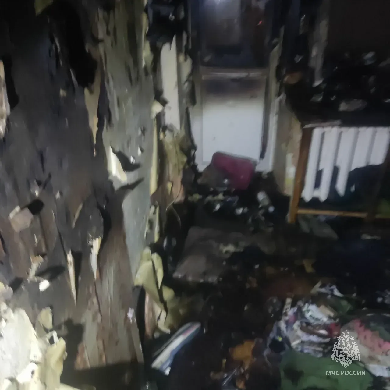 Мужчина и женщина погибли при пожаре в Юдино в Казани