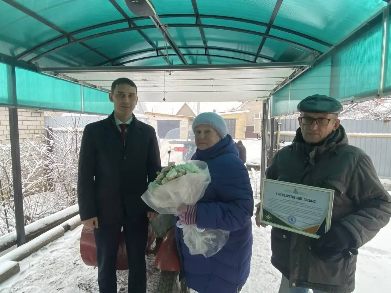 Семья из Менделеевского района передала мотоцикл для бойцов СВО