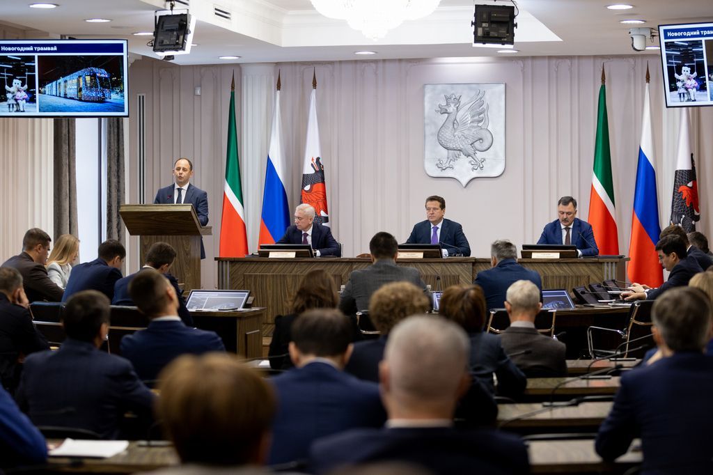 На трамвае с Дедом Морозом: как будут развлекать казанцев в новогодние праздники