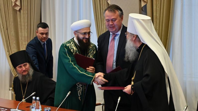 Минздрав, ДУМ и Татарстанская митрополия подписали соглашение о сотрудничестве