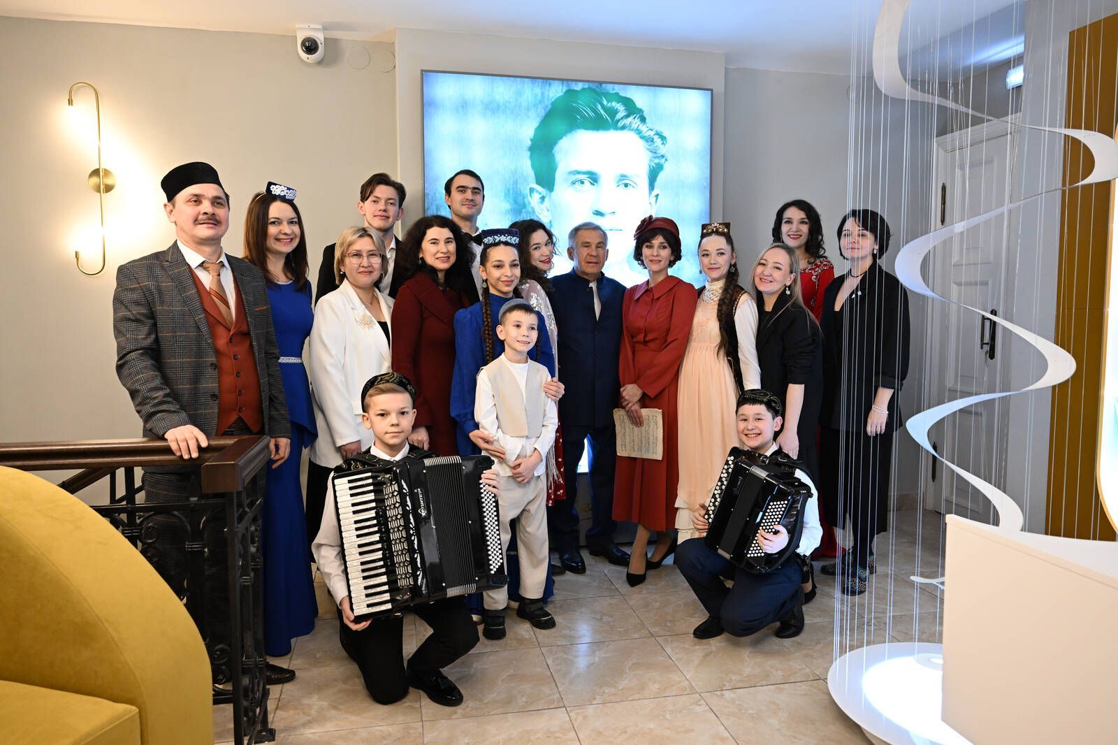 Рустам Минниханов посетил обновленный Музей композитора Салиха Сайдашева