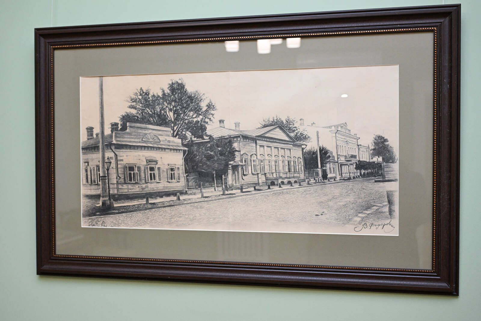 Минниханов ознакомился с реставрационными работами в Музее Евгения Боратынского