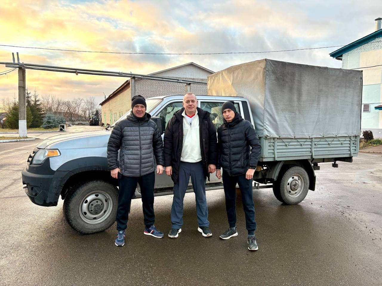 Работники Зеленодольского водоканала отправились в Лисичанск для помощи в восстановлении сетей