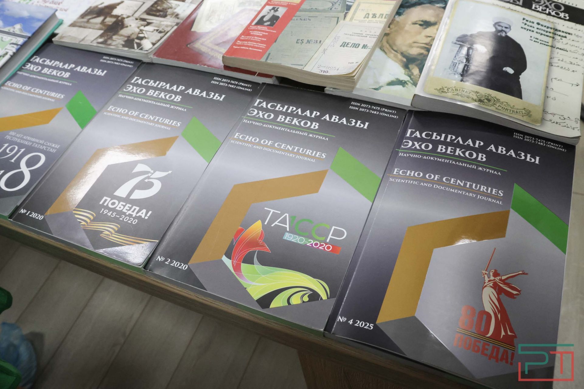 Журналистам показали работу Госархива РТ