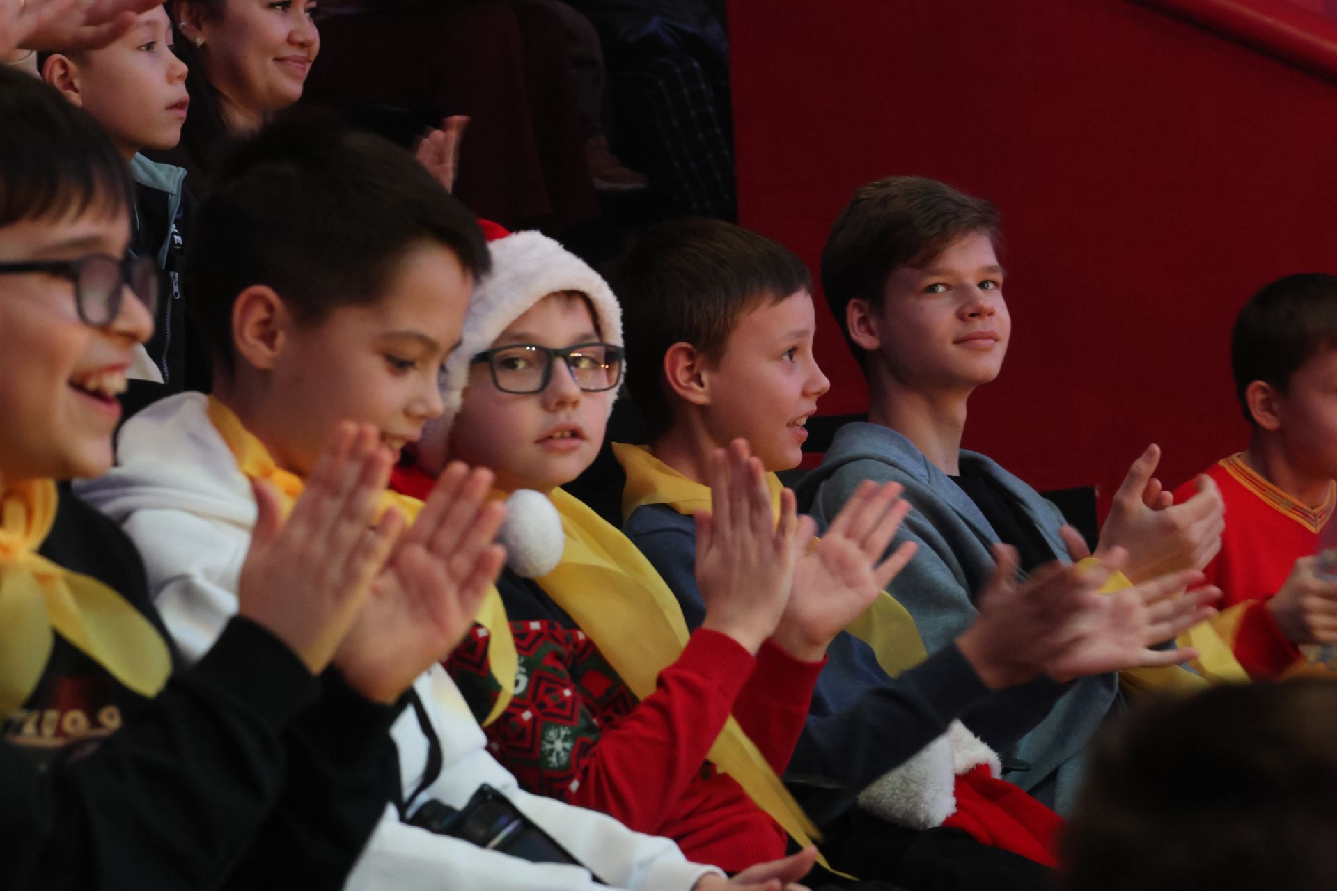 Новогодняя программа «Конек-Горбунок» в Казанском цирке