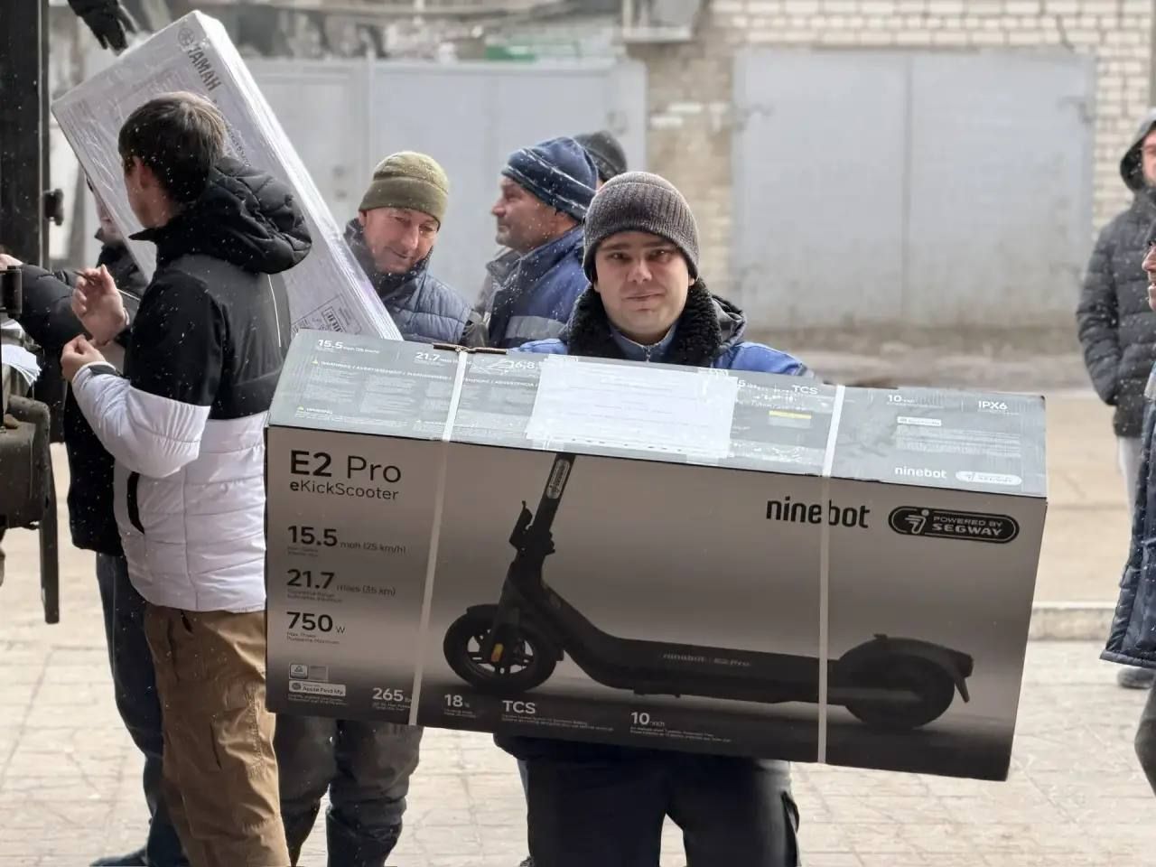 Гуманитарный конвой из Аксубаевского района доставил 10 тонн грузов бойцам СВО