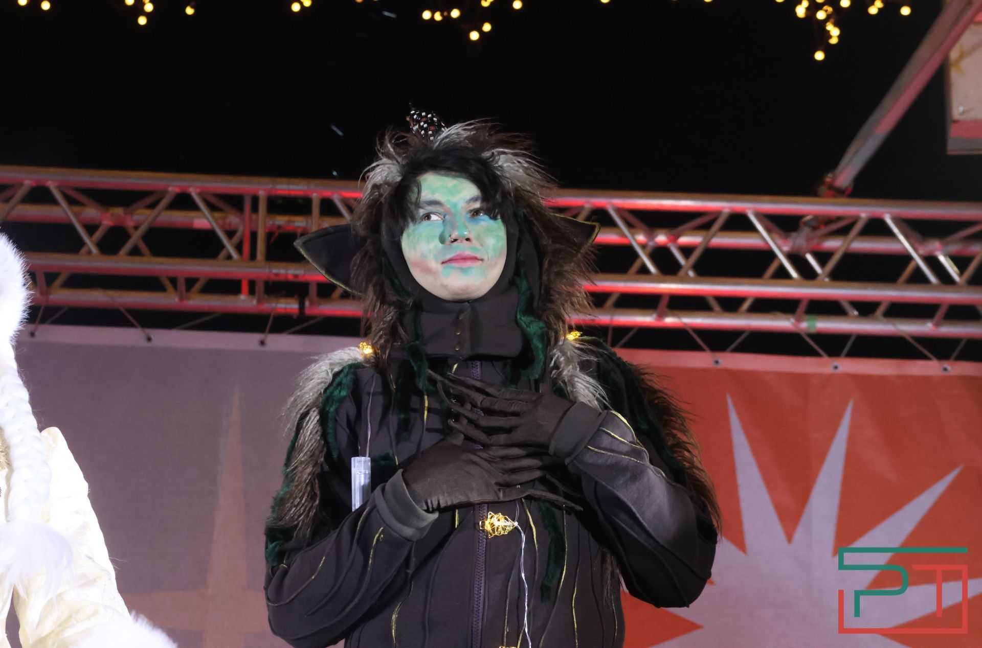 Главную елку у «Чаши» открыли в Казани