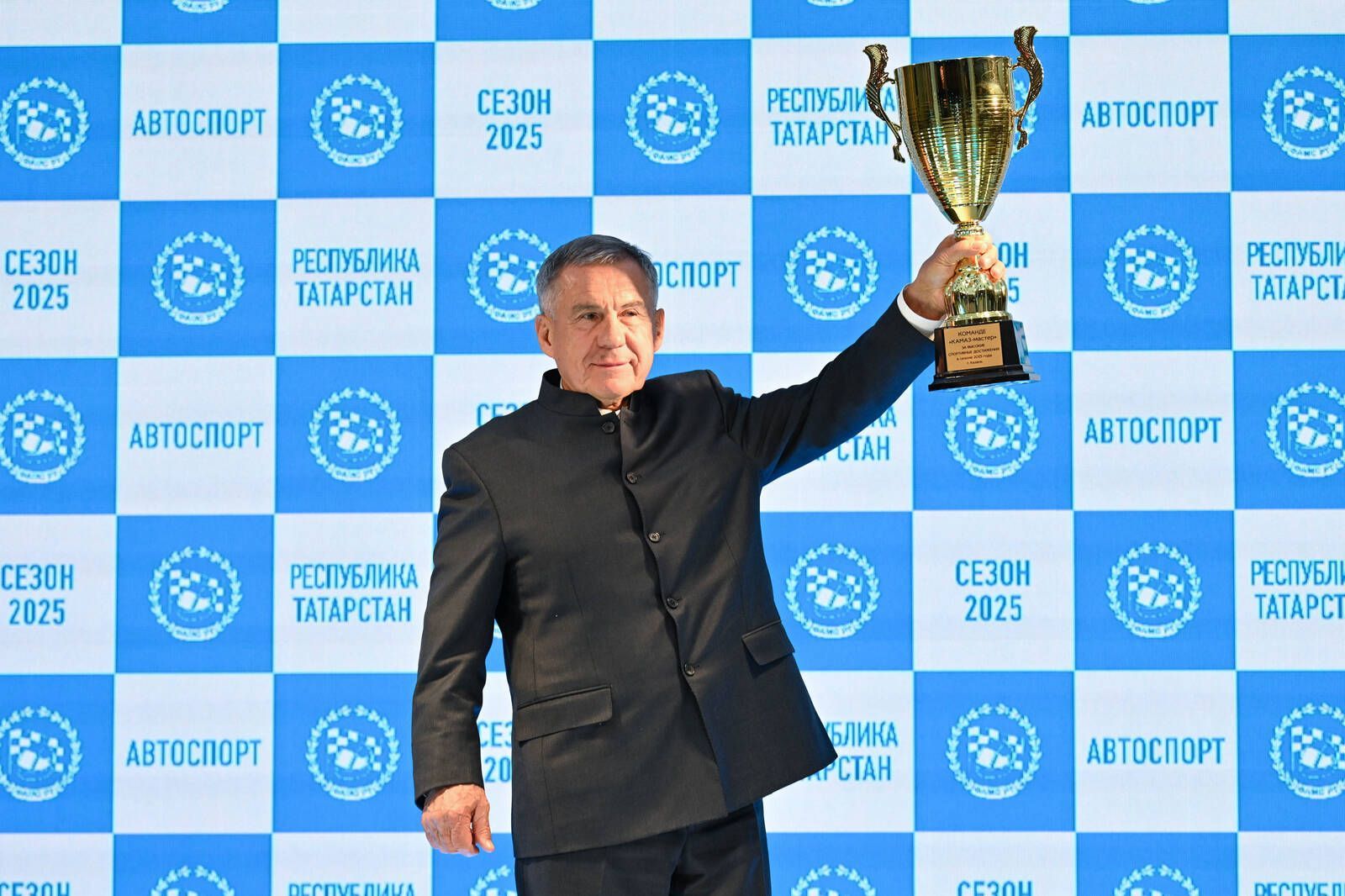 Минниханов: для Татарстана автоспорт очень важен