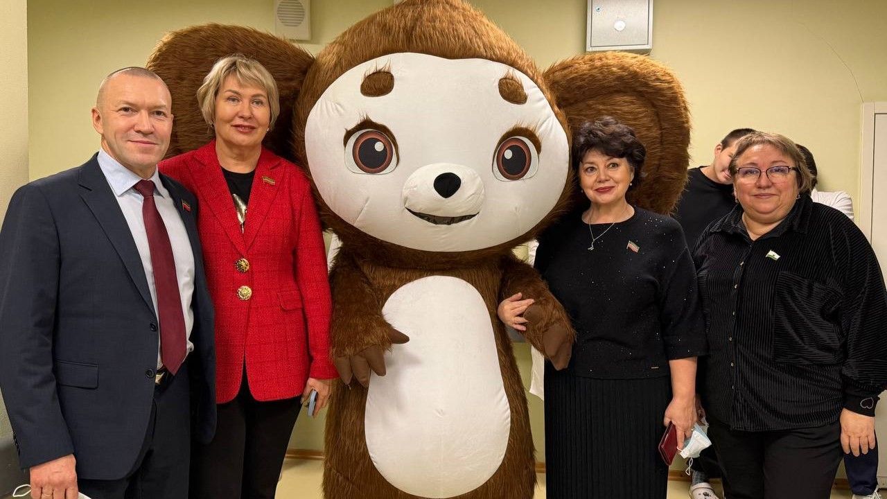 В РКБ Татарстана прошел концерт для участников спецоперации