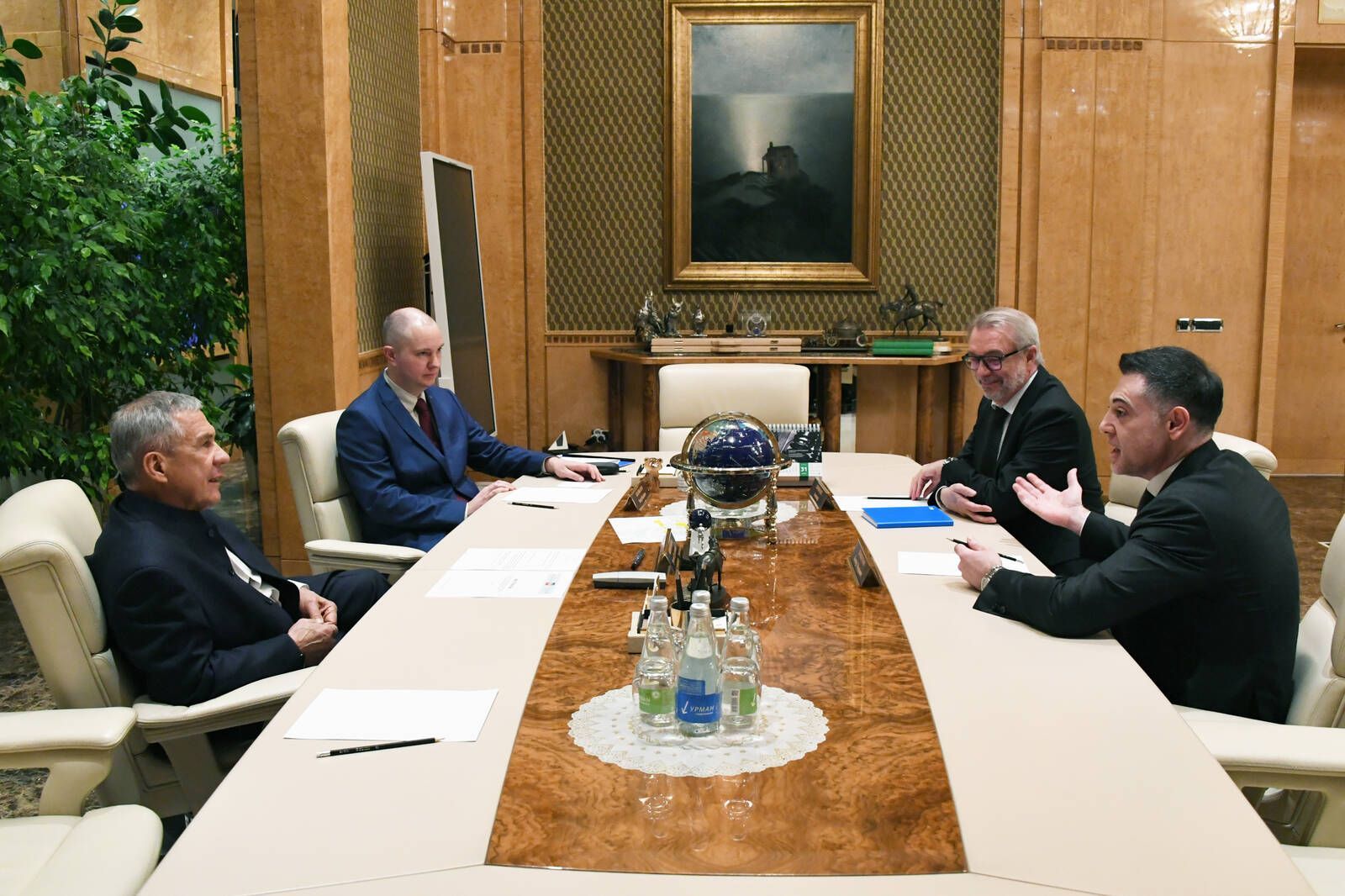 Раис Татарстана встретился с генеральным директором «МегаФона»