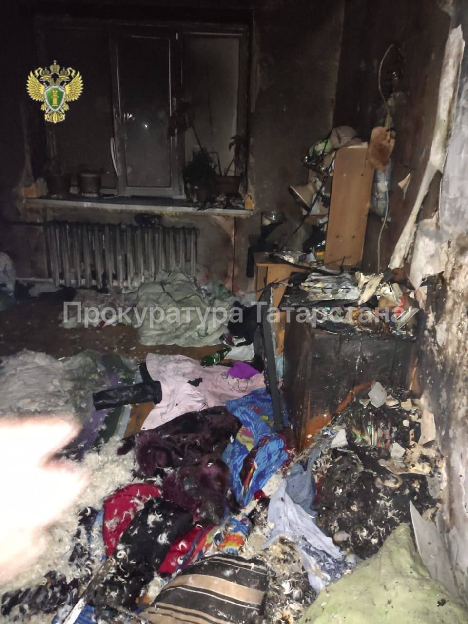 Двое детей госпитализированы после пожара в общежитии в Бугульме