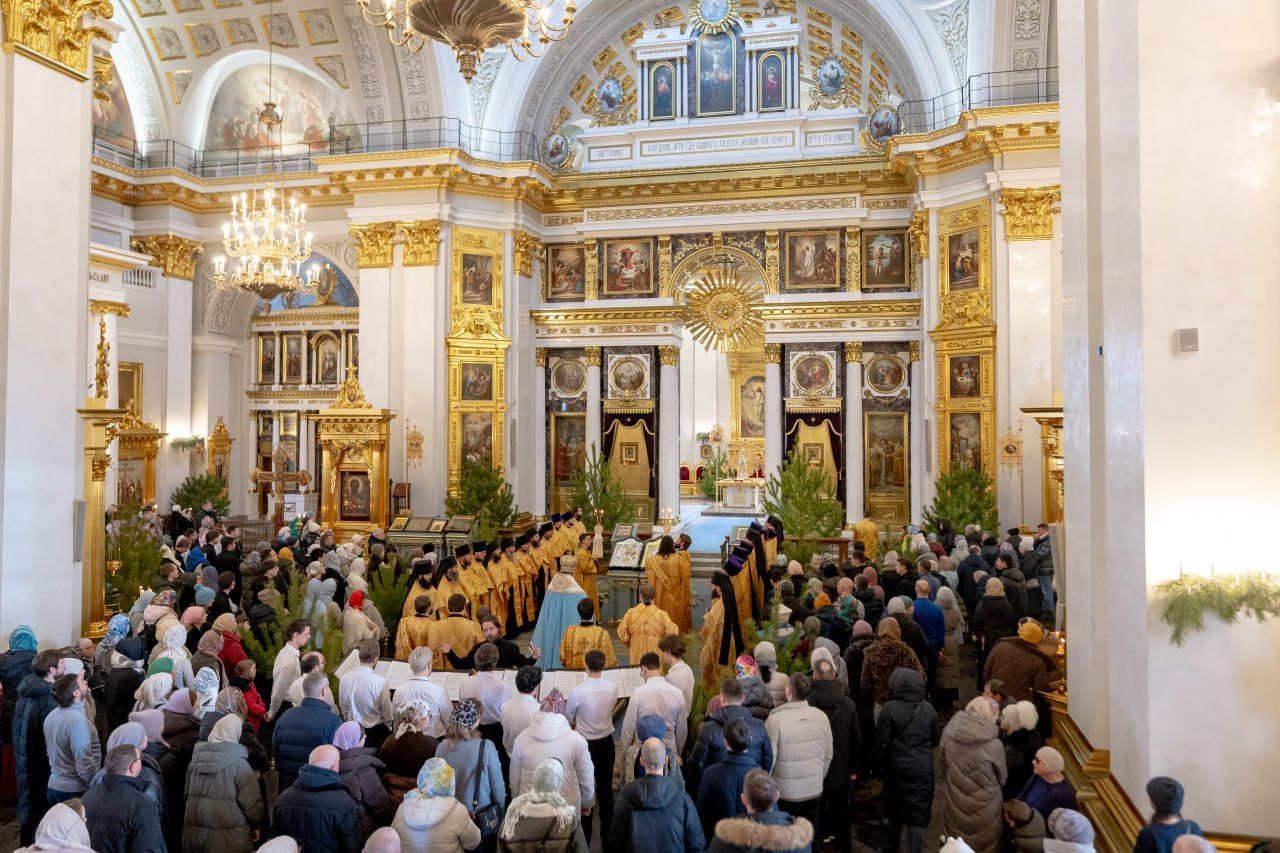 Православные Казани помолились о защитниках Родины