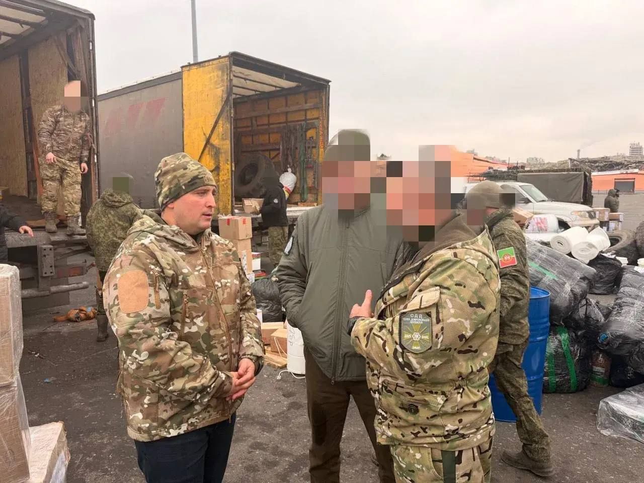 Три авто, генераторы, стройматериалы: Нижнекамск доставил 30 тонн груза в зону СВО