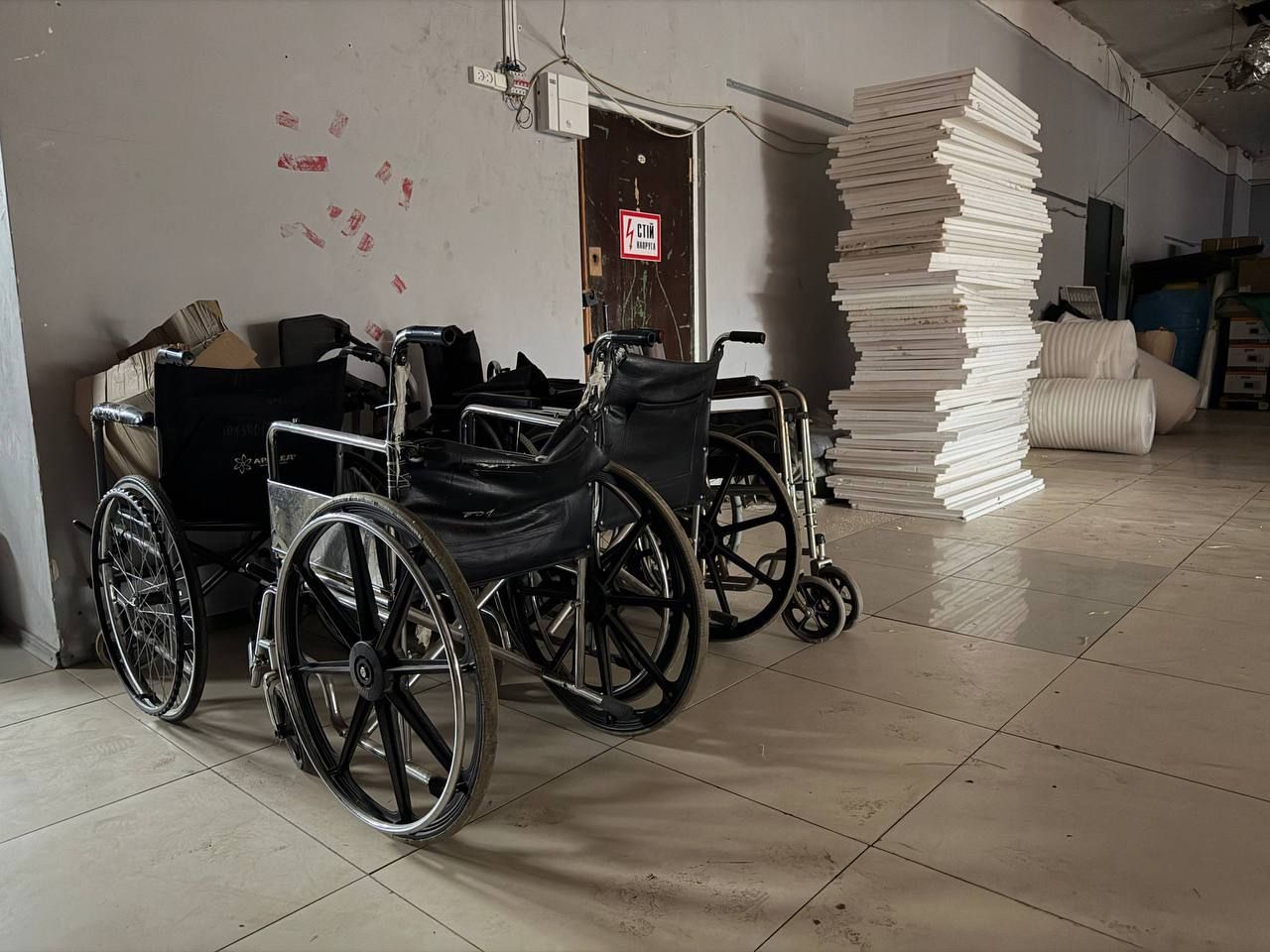 Три авто, генераторы, стройматериалы: Нижнекамск доставил 30 тонн груза в зону СВО