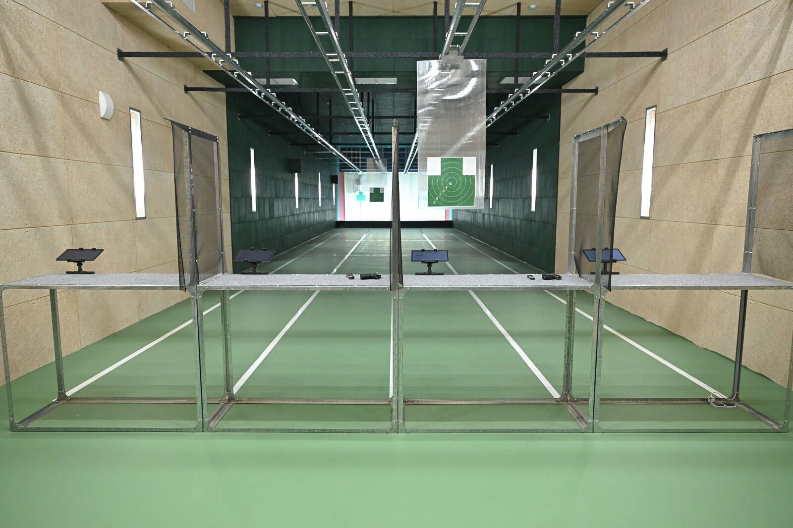 Раис Татарстана, министр юстиции РФ и глава ФСИН открыли новое СИЗО в Казани