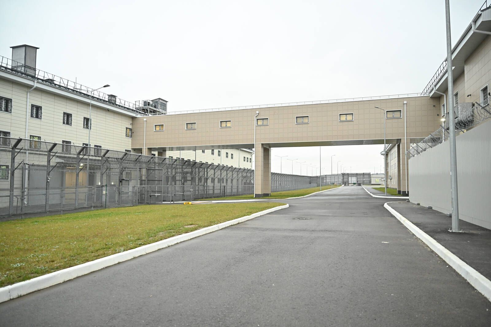 Раис Татарстана, министр юстиции РФ и глава ФСИН открыли новое СИЗО в Казани