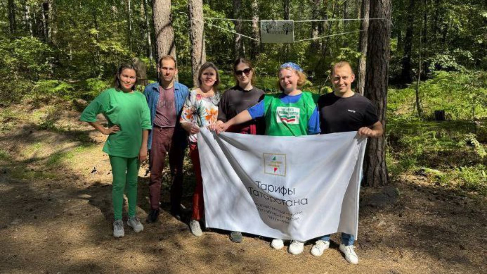 Участники «Сада памяти» в Татарстане регулярно ухаживают за высаженными весной елями