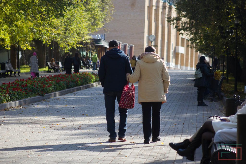 «Удочерить» бабушку: создавать приемные семьи для пожилых в Татарстане решаются немногие