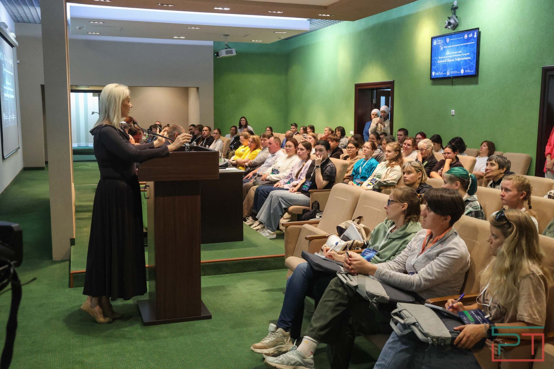 Старт XII Международной археологической школы