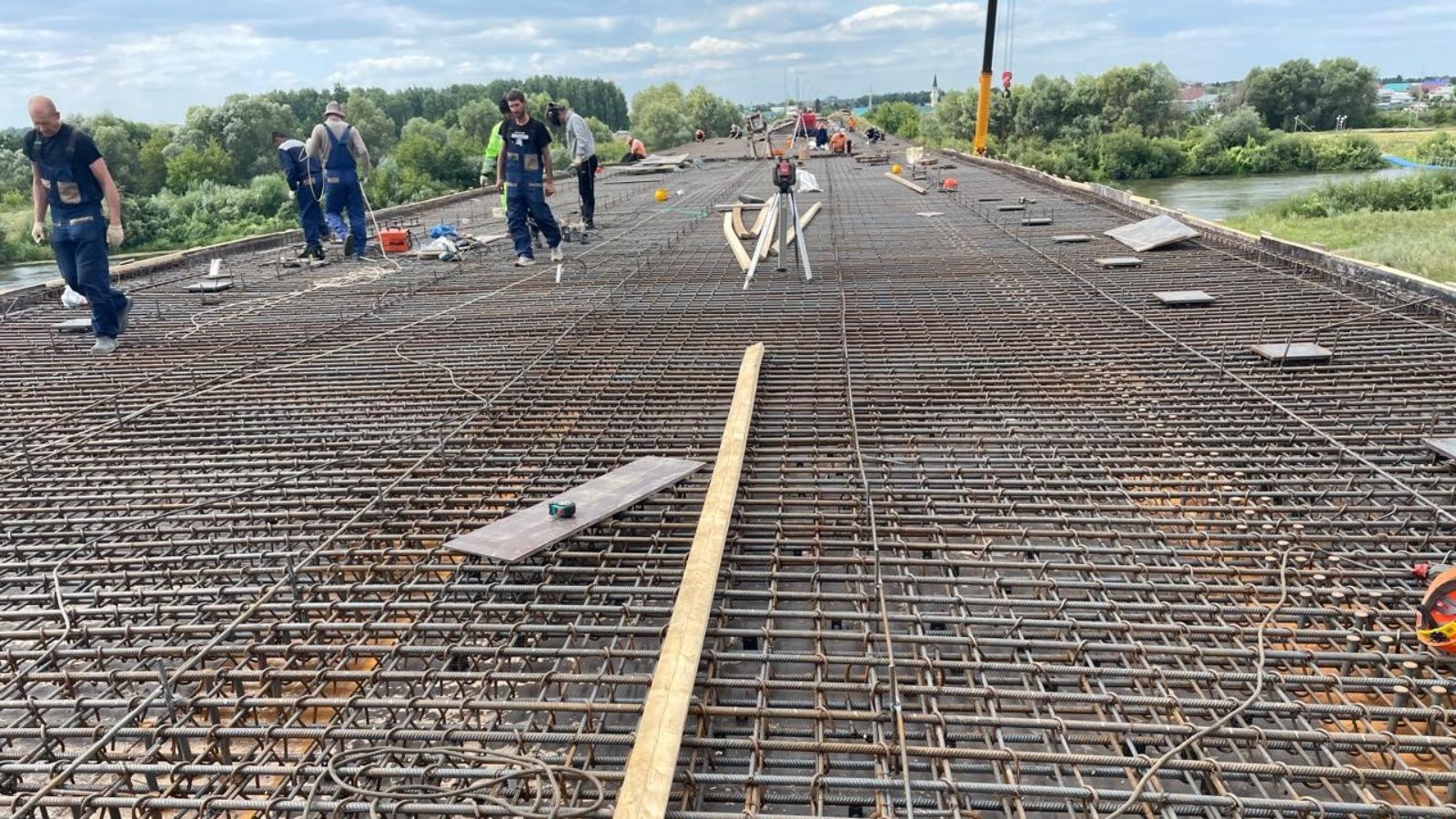 В Муслюмовском районе ведется ремонт моста через реку Ик по нацпроекту